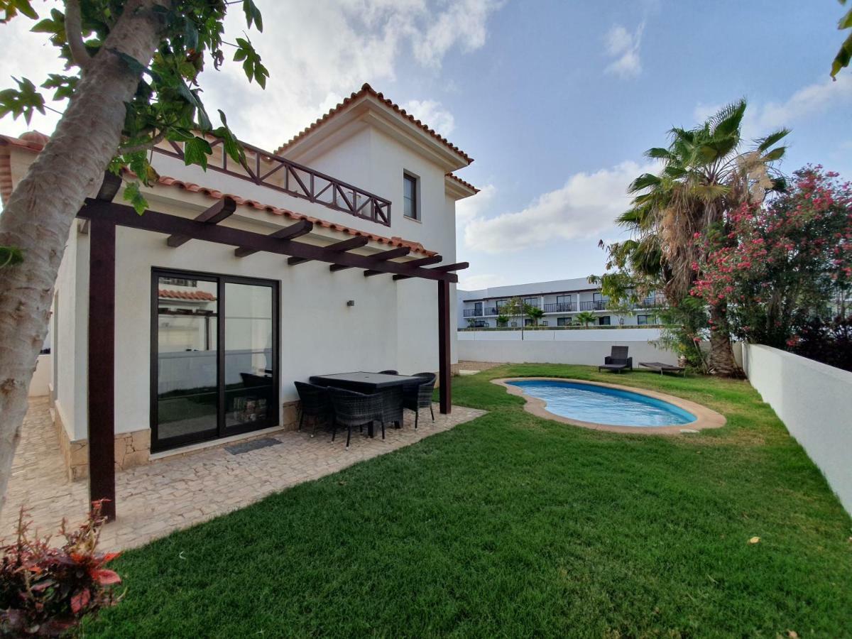 Villa With Privat Pool Near Beach Santa Maria Sal Kap Verde Exterior photo